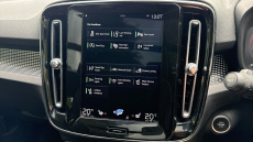 Volvo Xc40 2.0 B4P R DESIGN Pro 5dr Auto Petrol Estate